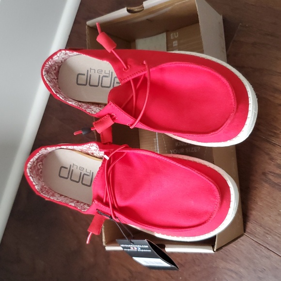 HEY DUDE WENDY RED - Picture 2 of 5